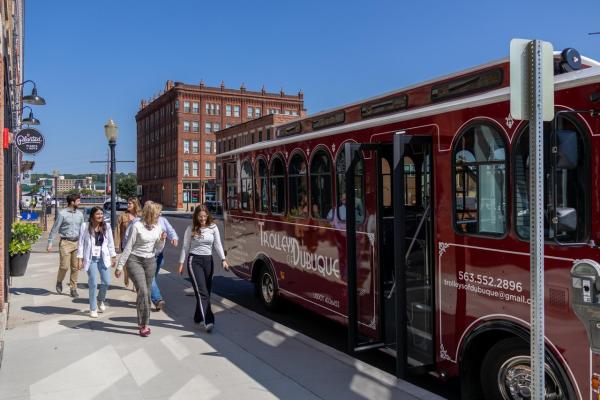 trolleys of dubuque