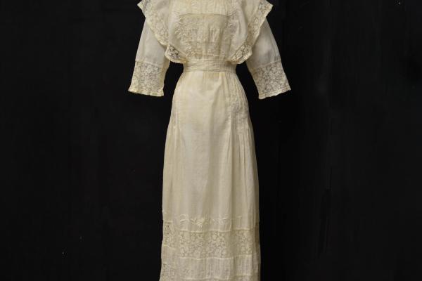 Wedding Dress of Hedwig Hildegarde Reu Salzmann 