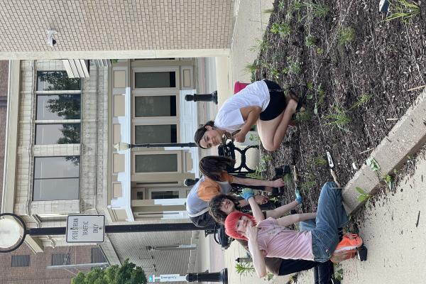 teens gardening