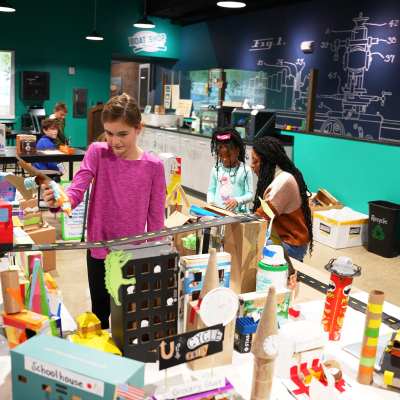 Kids in the MakerSpace