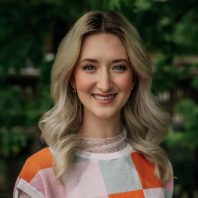 Kristen Leffler headshot